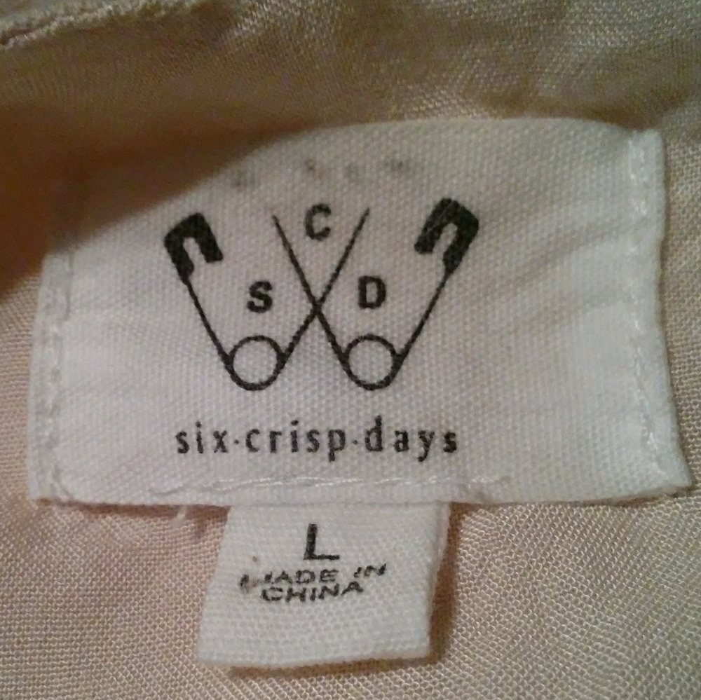 Six Crisp Days Urban Outfitters Creme Lined Top - Picture 2 of 9